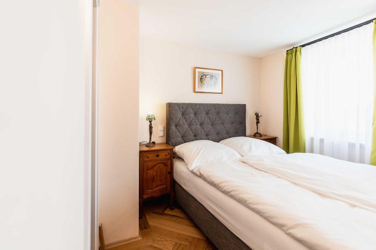 ויילהיים אין אוברבאיירן Altstadthotel Bachbraeu מראה חיצוני תמונה