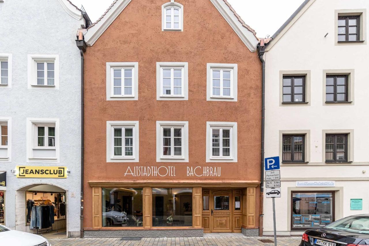 ויילהיים אין אוברבאיירן Altstadthotel Bachbraeu מראה חיצוני תמונה